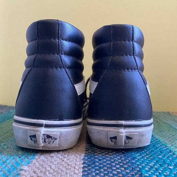 VANS✨ BLACK LEATHER HIGH TOPS - Picture 4 of 5